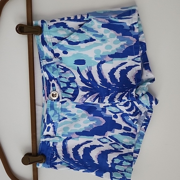 Lilly Pulitzer Mini Callahan Call Me Blue Floral Girls Short sz 10yr (T20) - Picture 2 of 7